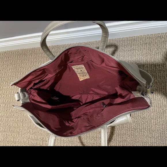 Matt & Nat diaper bag - Picture 5 of 9